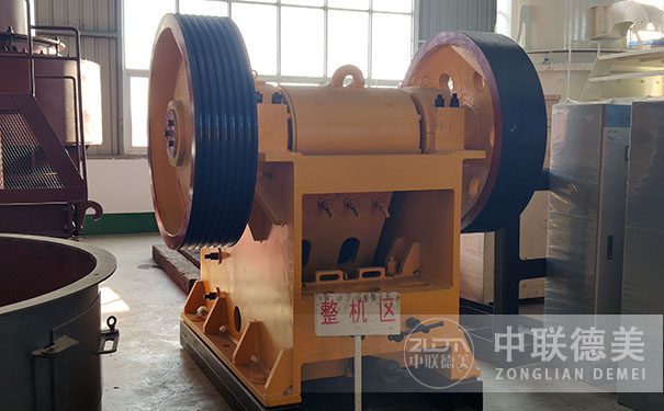 什么是細(xì)顎式破碎機(jī)？