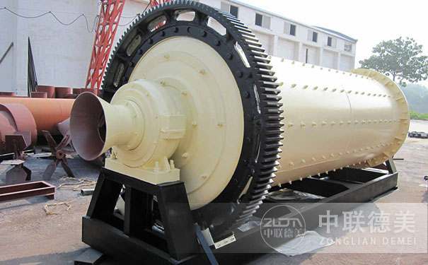 板錘制砂機(jī)廠家哪個(gè)好？